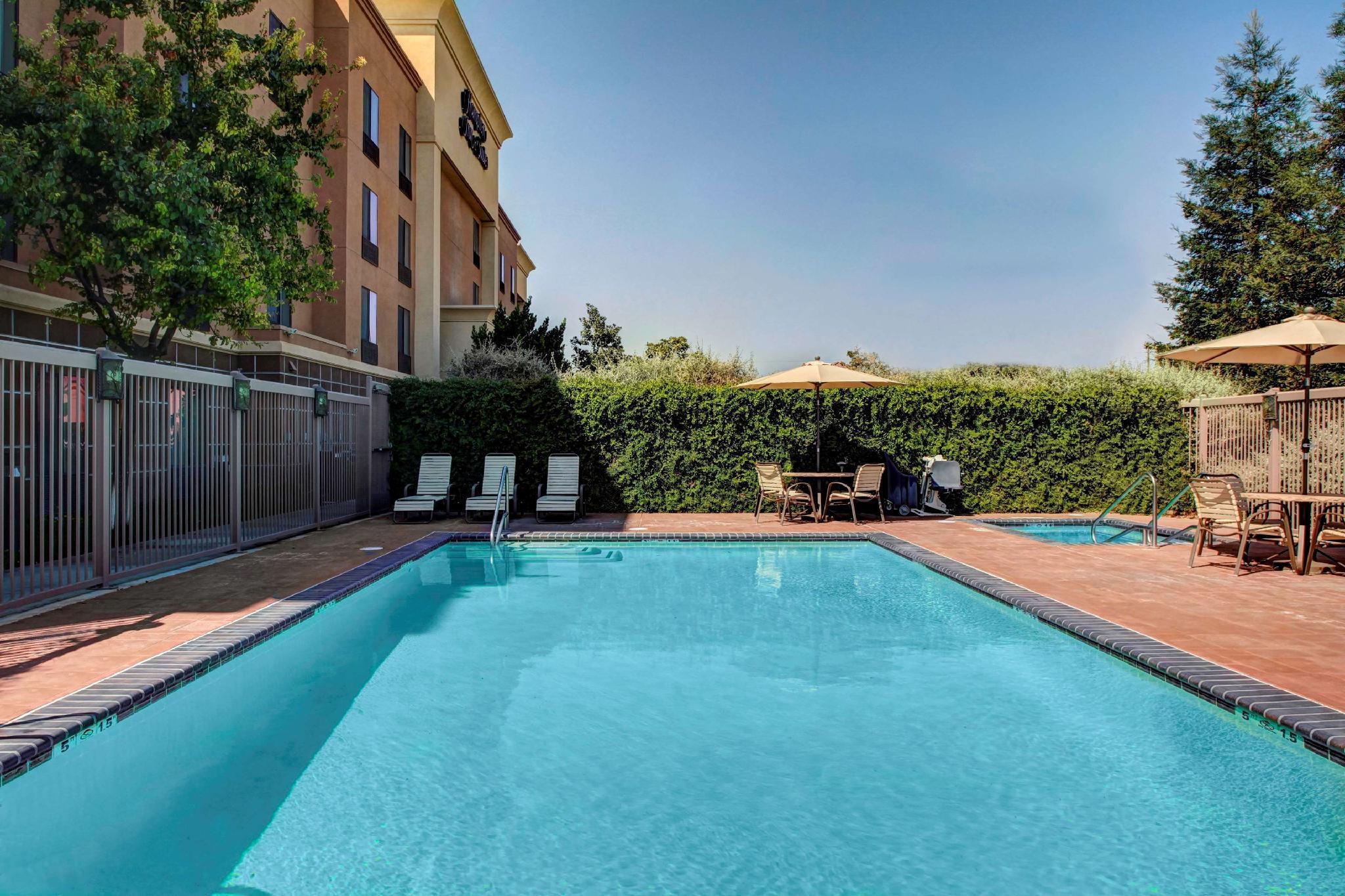 Hampton Inn And Suites Bakersfield / Highway 58 Εξωτερικό φωτογραφία