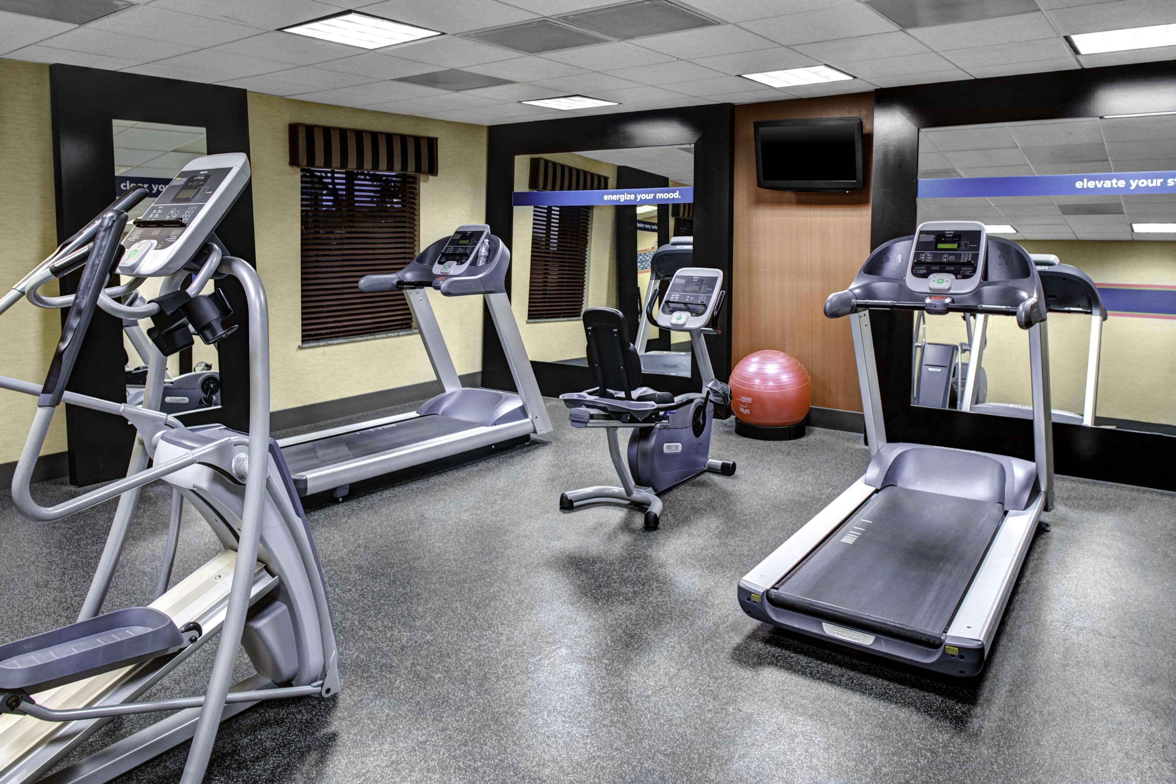 Hampton Inn And Suites Bakersfield / Highway 58 Εξωτερικό φωτογραφία