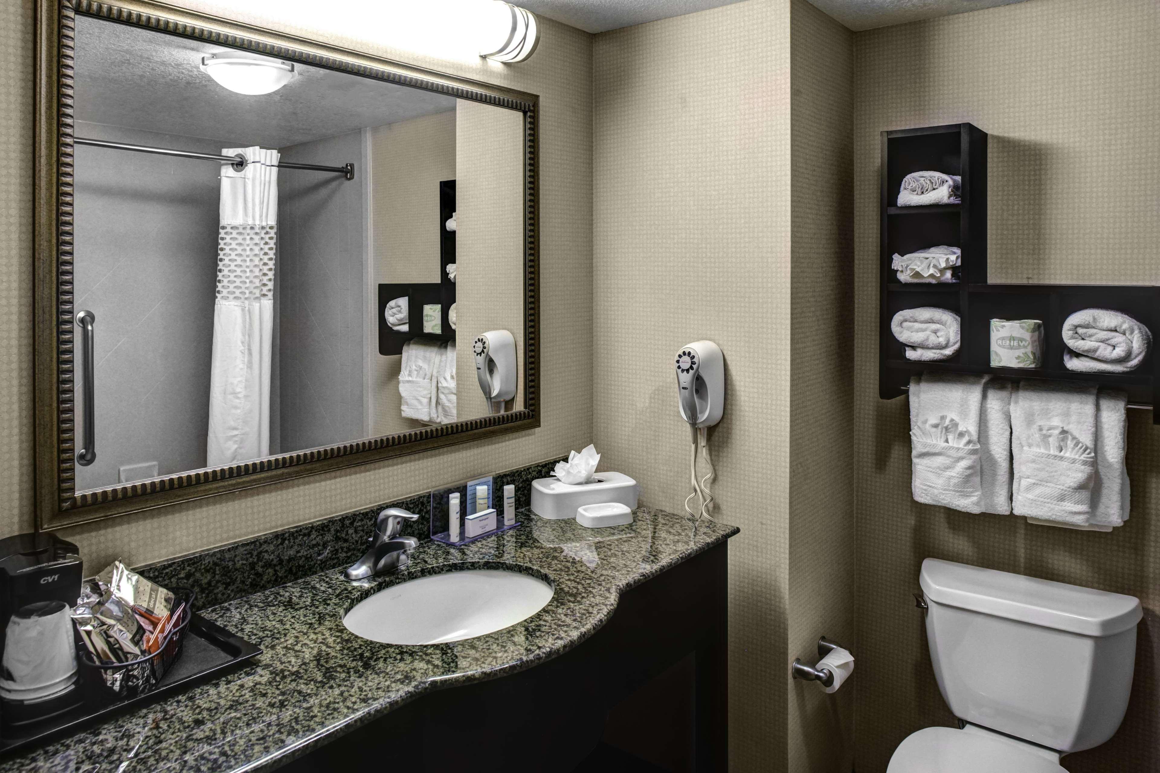 Hampton Inn And Suites Bakersfield / Highway 58 Εξωτερικό φωτογραφία