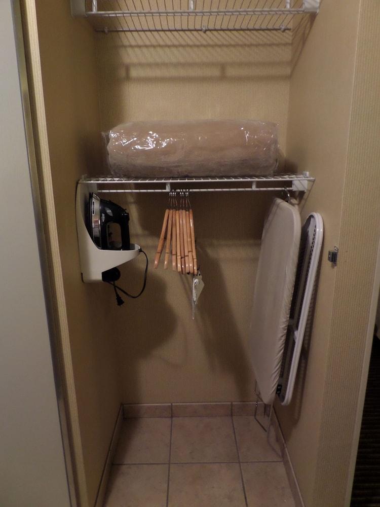 Hampton Inn And Suites Bakersfield / Highway 58 Εξωτερικό φωτογραφία