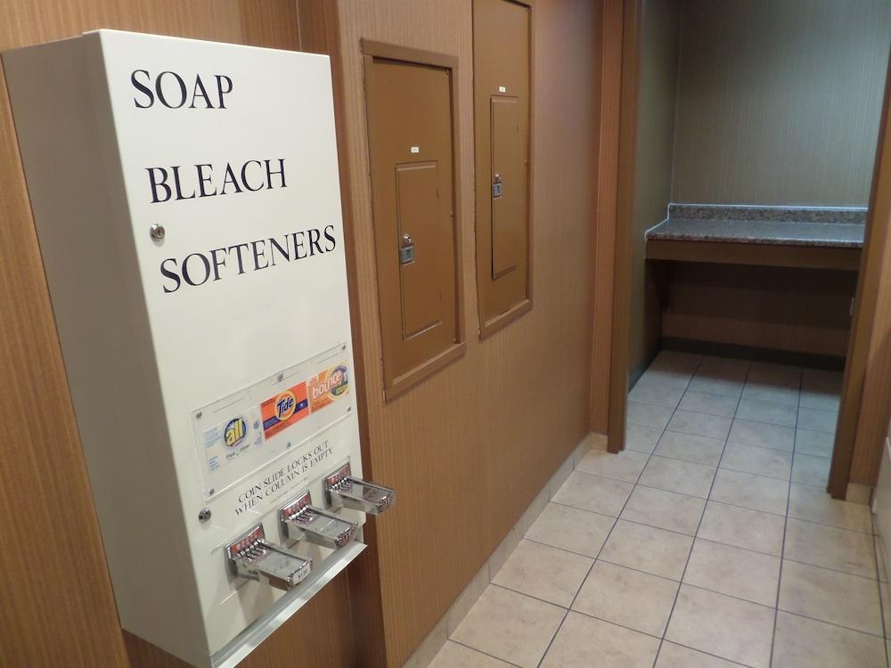 Hampton Inn And Suites Bakersfield / Highway 58 Εξωτερικό φωτογραφία