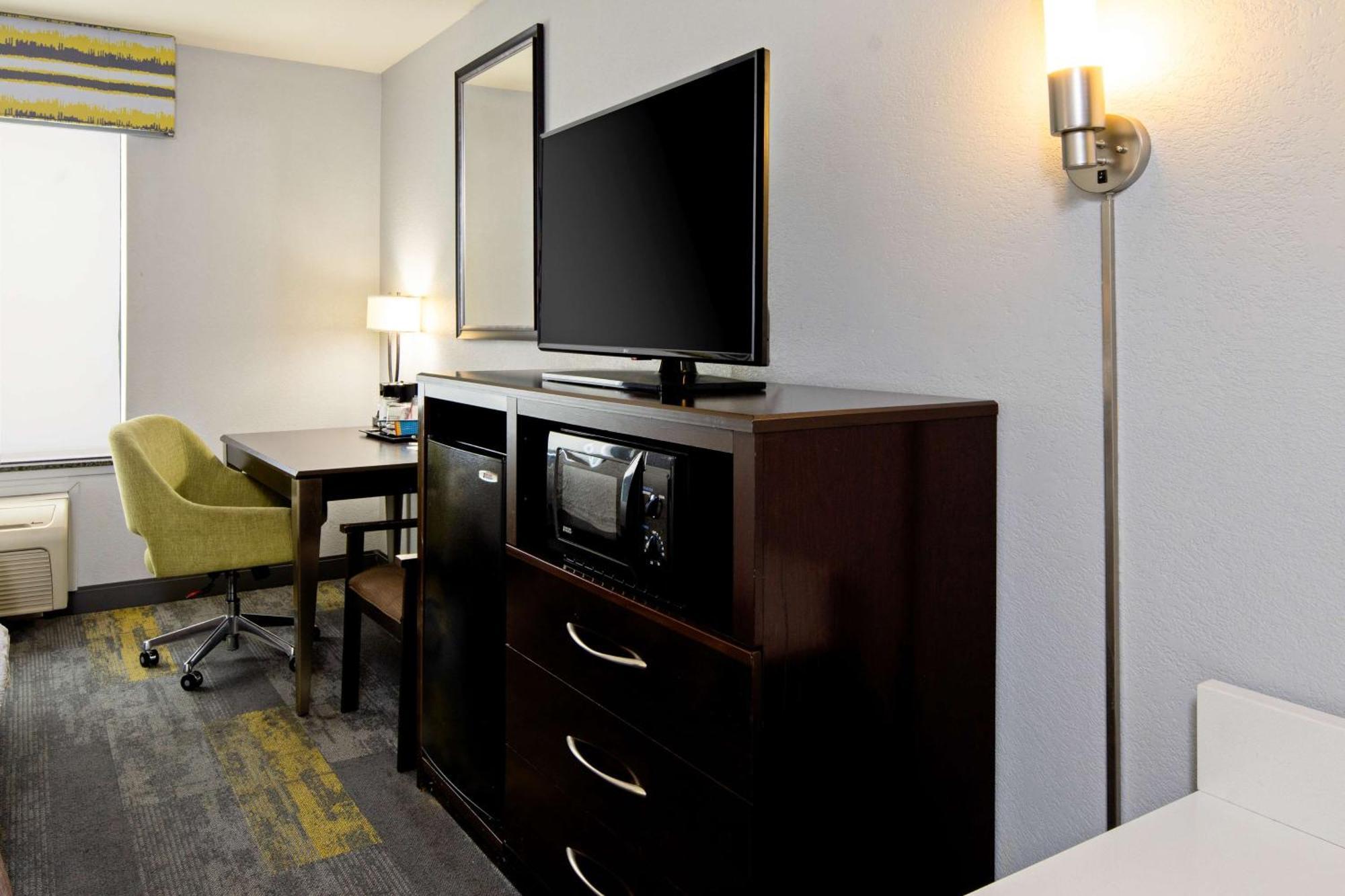 Hampton Inn And Suites Bakersfield / Highway 58 Εξωτερικό φωτογραφία
