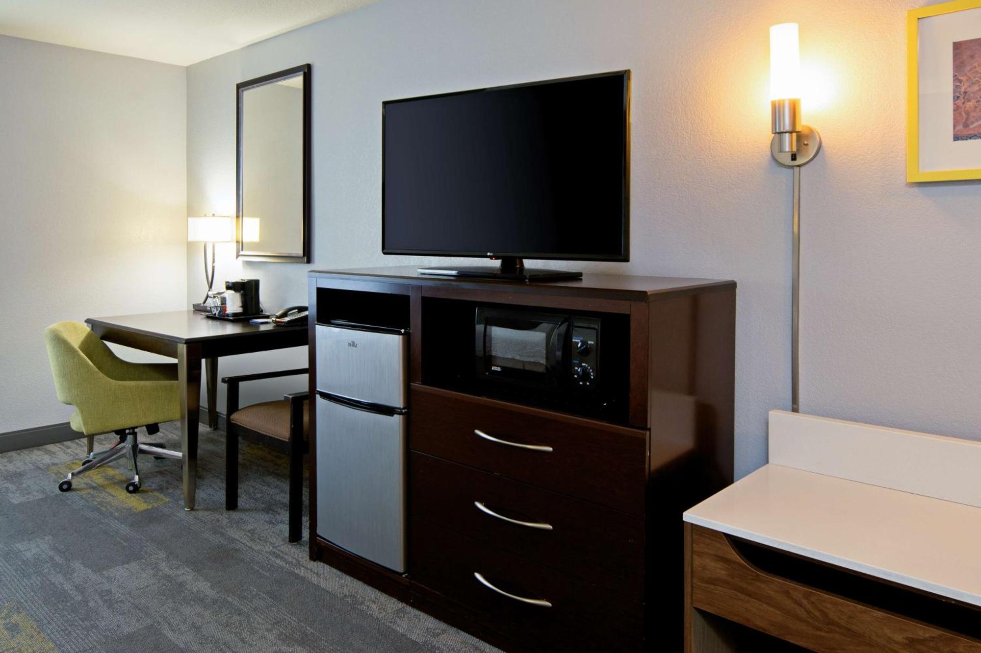 Hampton Inn And Suites Bakersfield / Highway 58 Εξωτερικό φωτογραφία