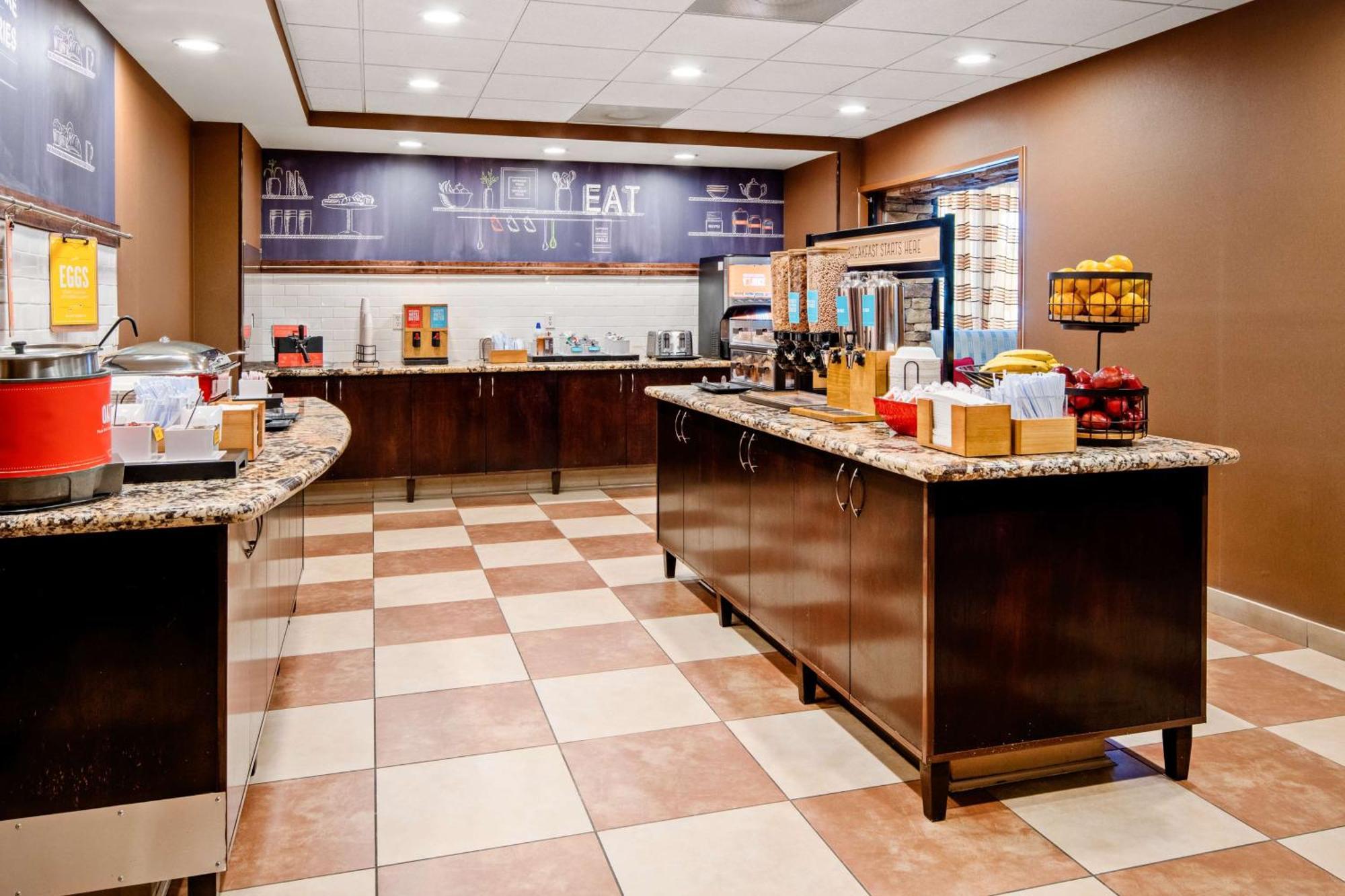 Hampton Inn And Suites Bakersfield / Highway 58 Εξωτερικό φωτογραφία