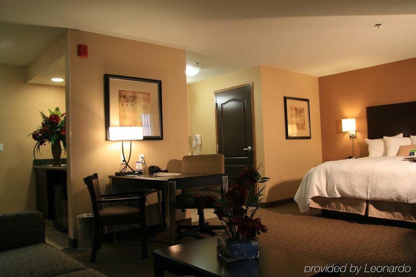 Hampton Inn And Suites Bakersfield / Highway 58 Δωμάτιο φωτογραφία